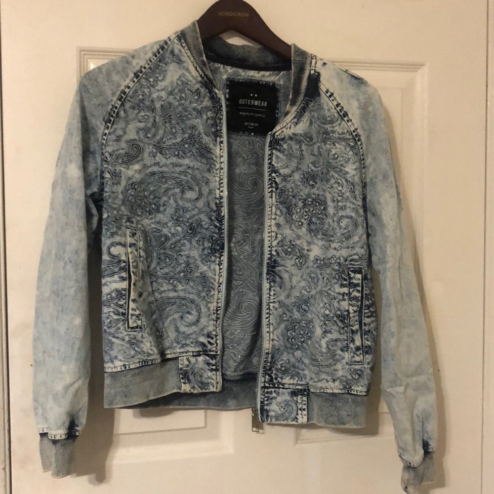 Cotton 💙💙 On floral bomber jacket 🦋